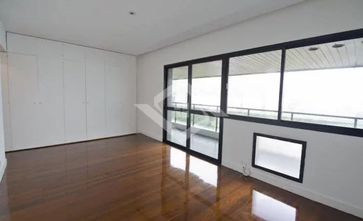 Imagem Apartamento de 4 Quartos para Venda na Lagoa com 380 m²