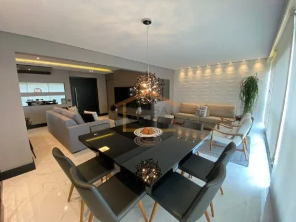 Imagem Apartamento com 120 m², possui 3 dormitórios, sendo 3 suítes, total de 4 banheiros com o lavabo, ...