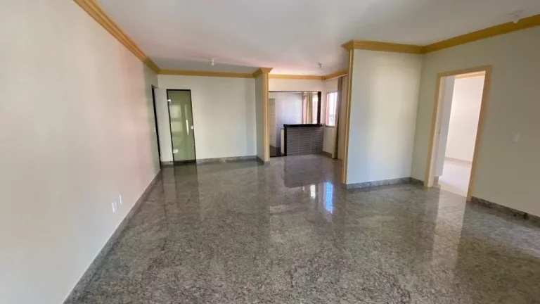 Imagem Cobertura Triplex, 04 Suites, 02 Vagas de Garagem, Centro, Guarapari - ES