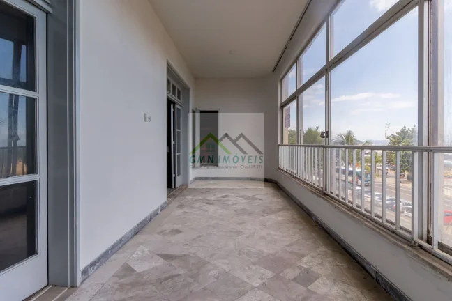 Imagem Apartamento frente mar, 269m²
