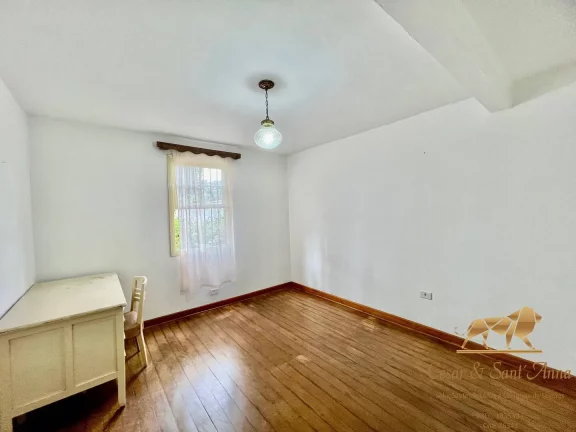 Imagem Excelente casa na promoção em Campos do Jordão - SP