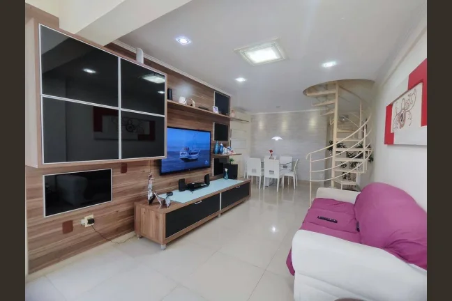 Imagem Apartamento duplex na gleba B recreio dos Bandeirantes aceita financiamento