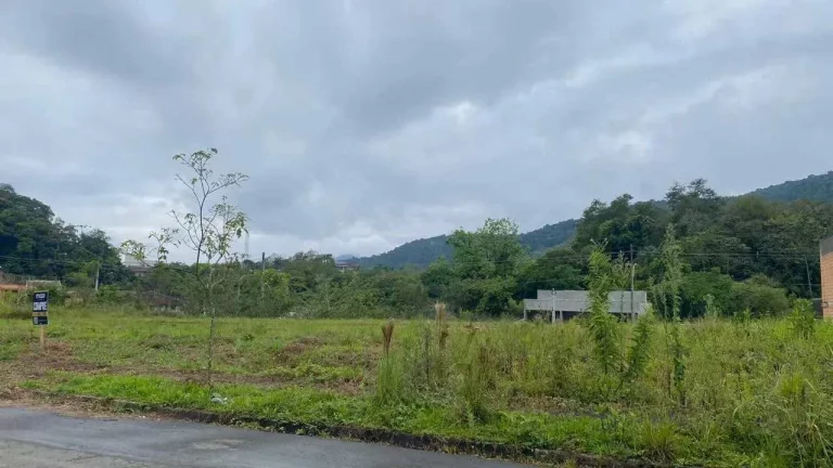 Imagem Lote com 264m2 com terraplanagem em Blumenau- SC