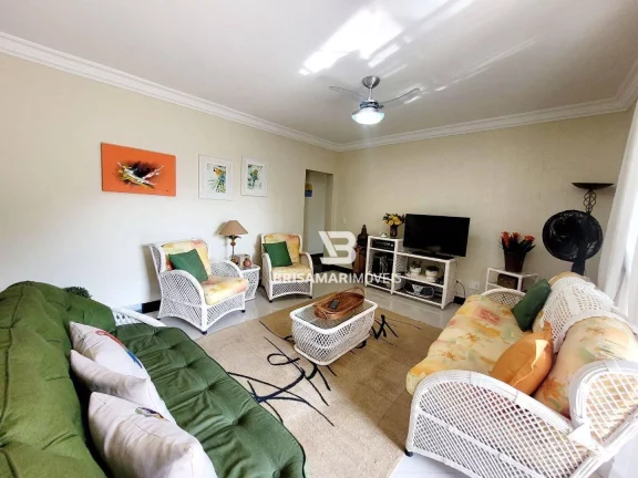 Imagem PITANGUEIRAS- MARAVILHOSO APARTAMENTO TOTALMENTE REFORMADO , ÁREA DE LAZER E 02 VAGAS DE GARAGEM NO PRÉDIO.