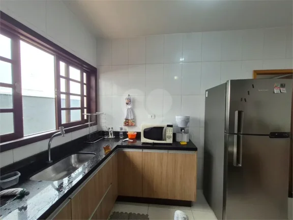 Imagem Casa à venda com 4 quartos, sendo 1 suíte, no condomínio Residencial Alto da Lapa Ii, São Paulo - SP
