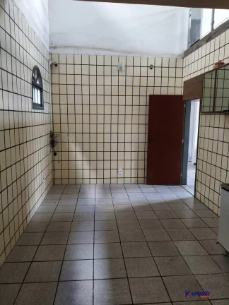 Imagem VENDO CASA DE ANDAR 5/4 NA BARAUNAS COM AREA DE AMPLIAÇÃO