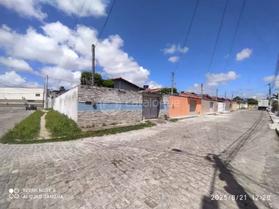 Imagem Casa padrão à venda em Passagem de Areia, Parnamirim - Confira!