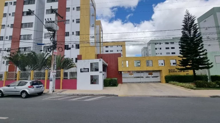 Imagem Apartamento com 3 dormitórios à venda, 84 m² por R$ 420.000,00 - Sandra Cavalcante - Campina Grande/PB