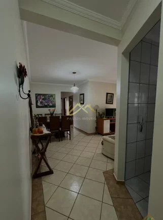Imagem EXCELENTE APTO AMPLO EM BAIRRO NOBRE