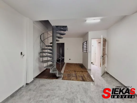 Imagem Casa para Locação na Vila Formosa, São Paulo-SP: 2 Quartos, 1 Sala, 2 Banheiros, 1 Vaga de Garagem e 120m² de Área