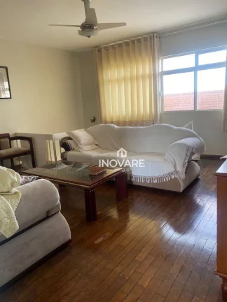 Imagem Casa com 4 dormitórios à venda, 400 m² por R$ 2.000.000,00 - Setor Central - Itumbiara/GO