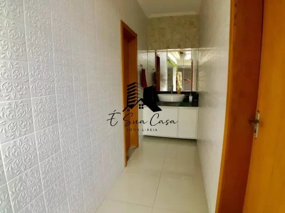 Imagem Casa com 3 Quartos e 2 banheiros à Venda, 360 m² por R$ 1.350.000(Código do anunciante: 87784 | C...
