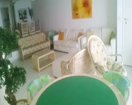 Imagem Apartamento para locação no Guarujá-SP, bairro Morro do Maluf: 3 quartos, 3 suítes, 1 banheiro, 2 vagas de garagem, 200m² de área.