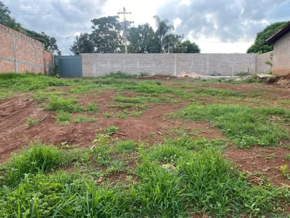 Imagem VENDE-SE TERRENO CHACARA CONDOMINIO DO PARQUE DO MIRANTE MIRANTE PROXIMO AO QUIOSKAO - Terreno no condomínio parque do mirante parcialmente murado