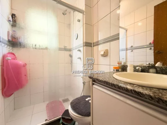 Imagem Apartamento à venda, 54 m² por R$ 299.000,00 - Ermitage - Teresópolis/RJ