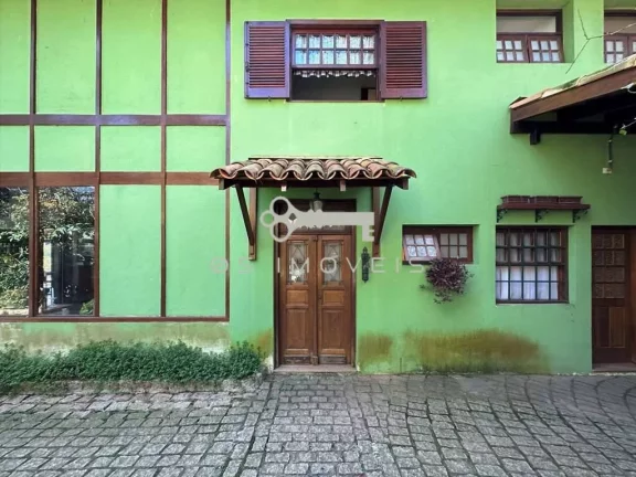 Imagem Casa na "Vila Sto Antonio" com 5 dormitórios sendo 3 suítes - linda vista !