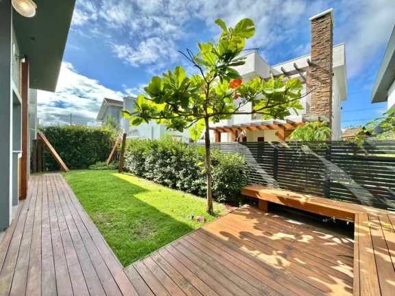 Imagem Casa em Condominio 4 Dormitórios - Bairro xangri-la