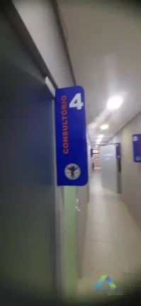 Imagem Sala Comercial com 15m² toda estruturada com cadeira odontológica em localização privilegiada na Vila das Mercês/Saúde. Ambiente ideal para profissionais dentista.