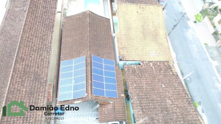 Imagem Casa com 4 Quartos VILA TUPY e 3 WC AT500,AC 362 m² ACEITA PERMULTA.