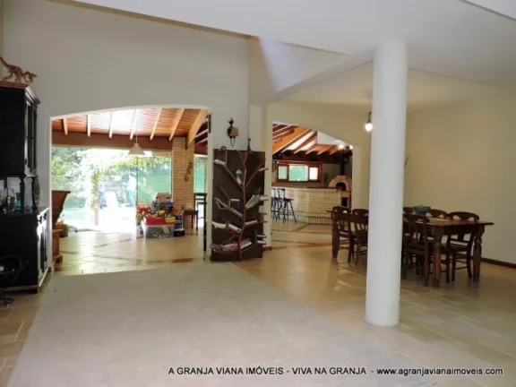 Imagem Casa à venda, 443 m² por R$ 2.100.000,00 - Granja Viana - Jandira/SP