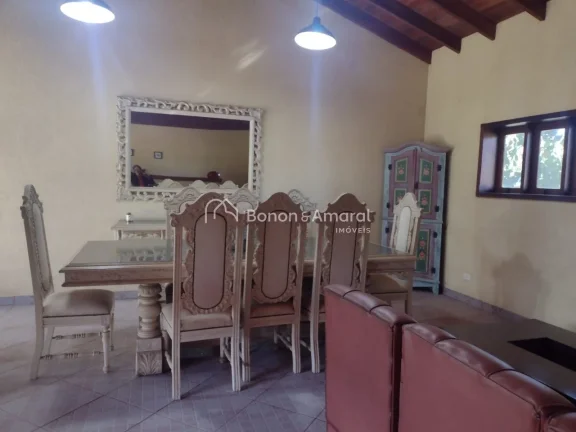 Imagem O condomínio Manege Residence é composto por 18 lotes. 

O aluguel em questão é de um lote priva...