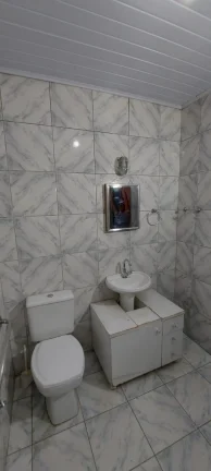 Imagem Casa à venda excelente oportunidade de negócio - Área útil 138 m2 com 2 dormitórios - 1 vaga - Vila