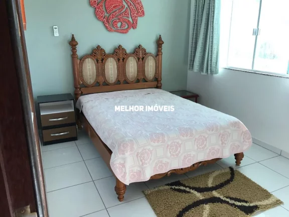 Imagem Casa mobiliada, decorada à venda com 06 suítes, piscina localizada na Quadra Mar na Praia do Estaleiro em Balneário Camboriú.