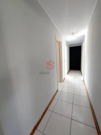 Imagem Casa com terreno amplo, em Jardim Rondinha, Campo Largo/PR