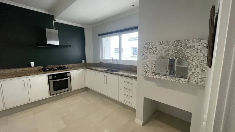Imagem Casa Em Jurerê - 600 metros da praia