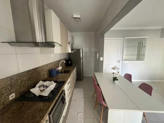 Imagem Apartamento Mobiliado com 1 dormitórios sendo 1 vagas de garagem em Balneário Camboriú