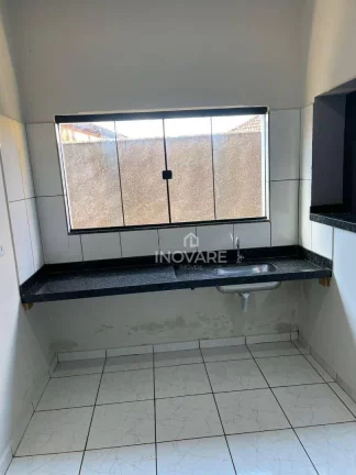 Imagem Casa com 3 dormitórios à venda, 140 m² por R$ 320.000,00 - Setor Bela Vista - Itumbiara/GO