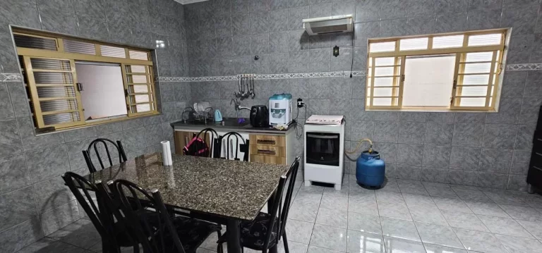 Imagem Residência Aconchegante em Boituva: Uma Oportunidade Única de Moradia!