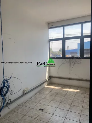 Imagem Galpão para Locação em Limeira, Vila Nova, 4 dormitórios, 4 banheiros, 10 vagas