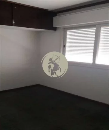 Imagem OPORTUNIDADE!!! PARA INVESTIDORES APARTAMNTO GRANDE, FRENTE, COM ELEVADOR, LOCALIZAÇÃO PREVILEGIAD...