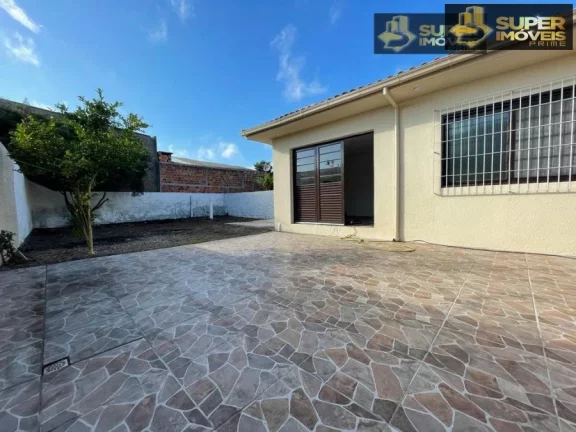 Imagem Casa Padrão para Venda em Fragata Pelotas-RS - 2618