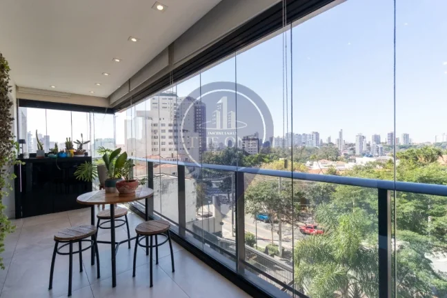 Imagem Imperdível oportunidade de apartamento à venda na Vila Mariana, São Paulo-SP: 2 quartos, 1 suíte, 2 salas, 2 banheiros, 2 vagas, 63m².