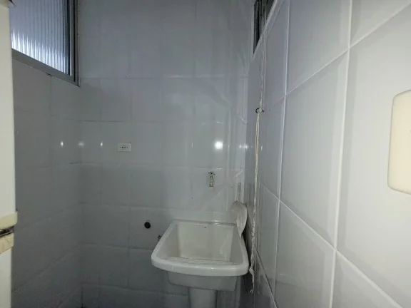 Imagem PITANGUEIRAS- UMA QUADRA DA PRAIA , REGIÃO CENTRAL , OPORTUNIDADE ÚNICA!!!!!