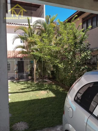 Imagem Casa com 2 Quartos à Venda, 240 m² em Centro De Vila Velha - Vila Velha