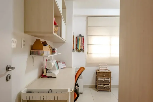 Imagem Apartamento 61M², 2Q, 1 Suíte, 2 Banheiros, 1 Vaga, Varanda Gourmet, Academia, Piscina, Churrascaria, Salão de Festas e Jogos, Playground, Depósito.