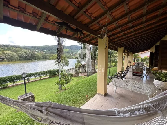 Imagem Chácara Á venda no condomínio Capela do Barreiro frente ao Lago