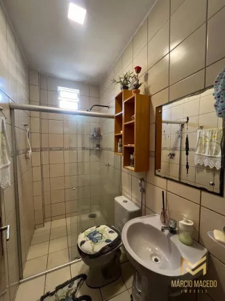 Imagem Casa com 5 dormitórios à venda, 285 m² por R$ 850.000,00 - São Gerardo - Fortaleza/CE