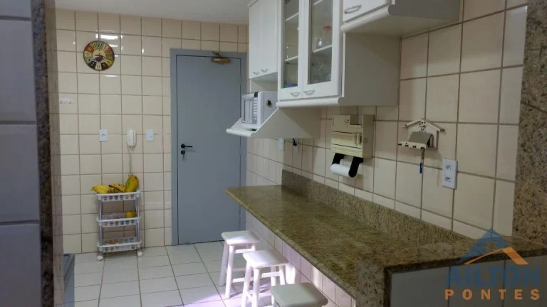 Imagem Apartamentos com 03 Quartos Frente para Mara à Venda na Praia do Morro - Guarapari/ES