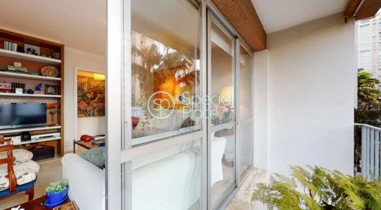 Imagem Cobertura Duplex no Campo Belo, 230m², quatro dormitórios sendo uma suíte, living para 2 ambiente...