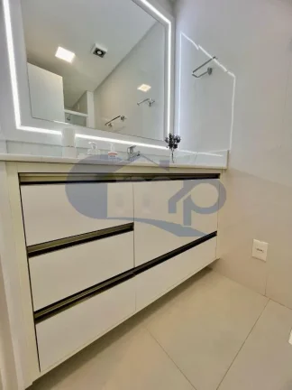 Imagem Apartamento á venda com 3 suítes na Prainha em Torres/RS