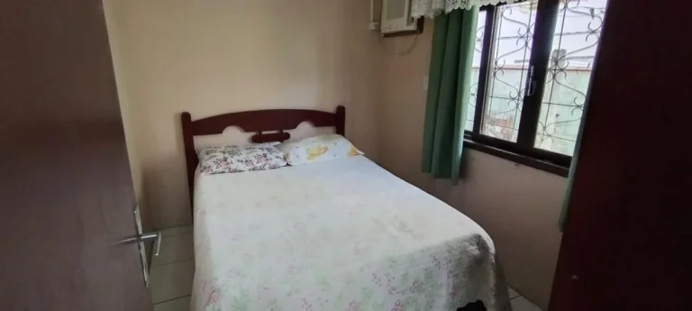 Imagem Aluguel de Temporada Casa de 4 dormitórios no Bairro Armação de Penha SC