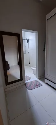 Imagem Casa de Esquina à Venda no Bairro Barreiro – Patos de Minas/MG | 3 Quartos (1 Suíte com Closet), 240m² de Terreno | Aceita Permuta