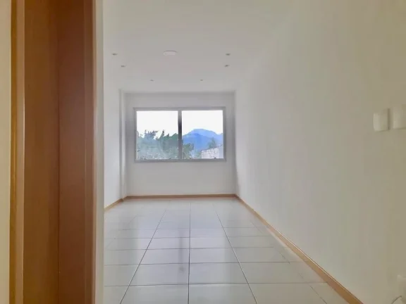 Imagem Sala Comercial para Venda em Rio de Janeiro, Campo Grande, 1 banheiro, 1 vaga