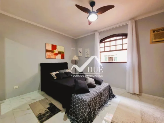 Imagem Casa com 3 dormitórios à venda, 200 m² por R$ 1.480.000,00 - Boqueirão - Santos/SP