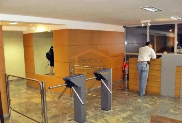 Imagem Sala comercial de 30m², em Santana, com 3 ambientes, 2 banheiros.
1 vaga de garagem, além de estac...