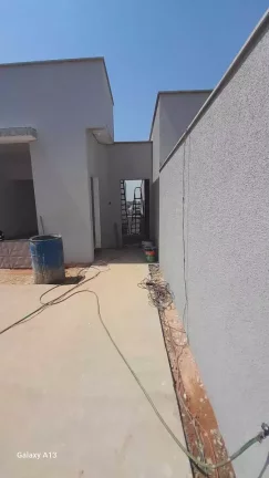 Imagem Casa à venda, 3 quartos, 1 suíte, 2 vagas, Novo Centro - Santa Luzia/MG